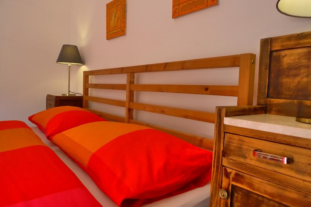 Guesthouse Bosa Di Giuseppe Екстер'єр фото